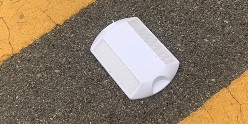 instalación tachas viales